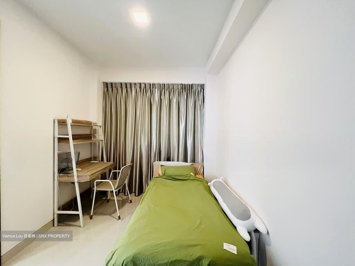 Centra Suites (D14), Apartment #535363721